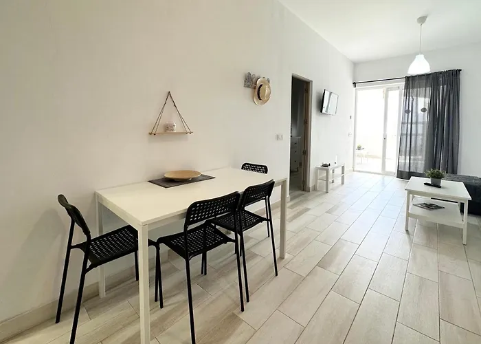 Cotillo Sol En El Centro Del Cotillo, 1 Minuto De La Playa, 2 Habitaciones, Terraza Y Wifi